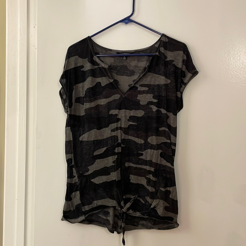 LUCKY BRAND short sleeve camo shirt with tie